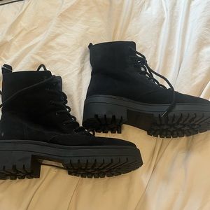 Hm black combat boots